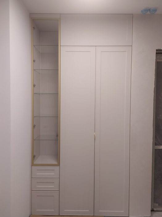 Хозяйственный блок в ванную комнату