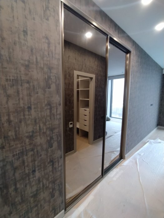 Шкаф купе стекло