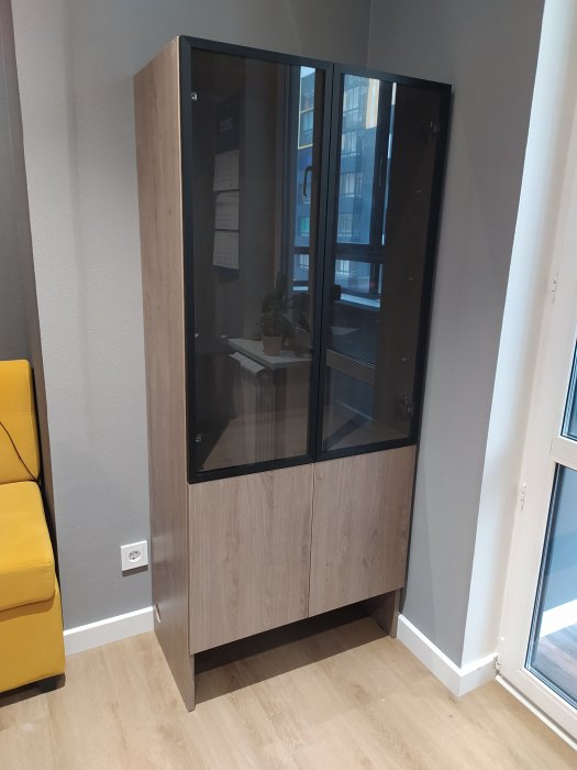 Шкаф для хранения,стекло