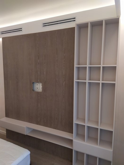 Мебель в спальню Шпон матовый+Эмаль матовая