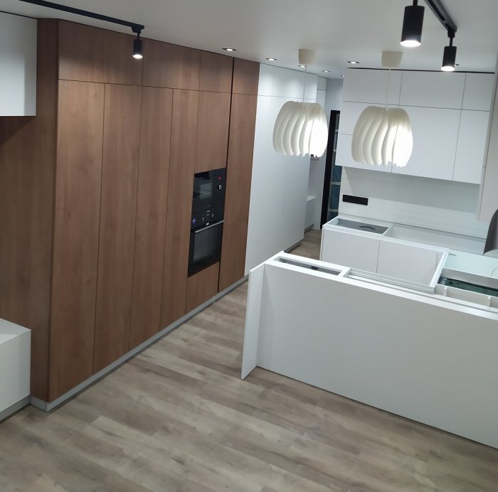 Кухня в студию АГТ